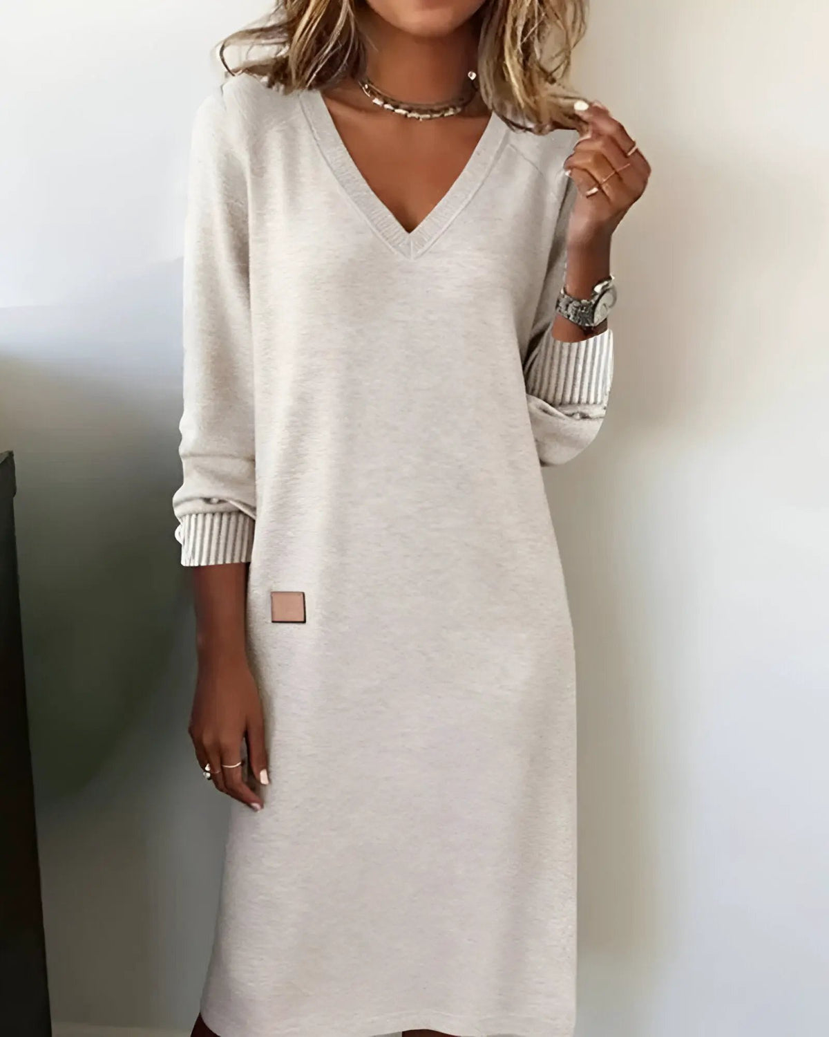 Stella | Stylish Long Sleeve V-neck Dress by Bellmaren