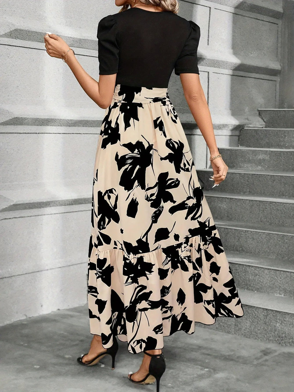 Women's Printed Tiered Maxi Dress with Tie Waist-Women's Dresses-Bellmaren-Green Black-XS-My Store