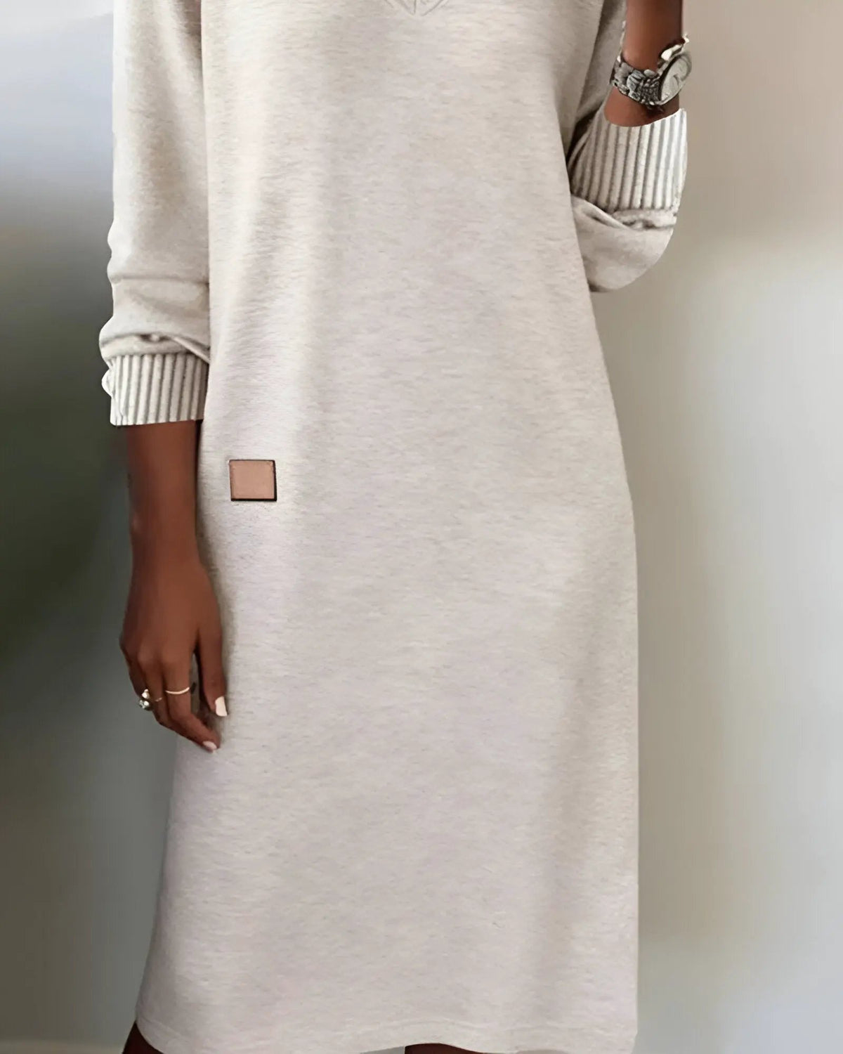 Stella | Stylish Long Sleeve V-neck Dress by Bellmaren