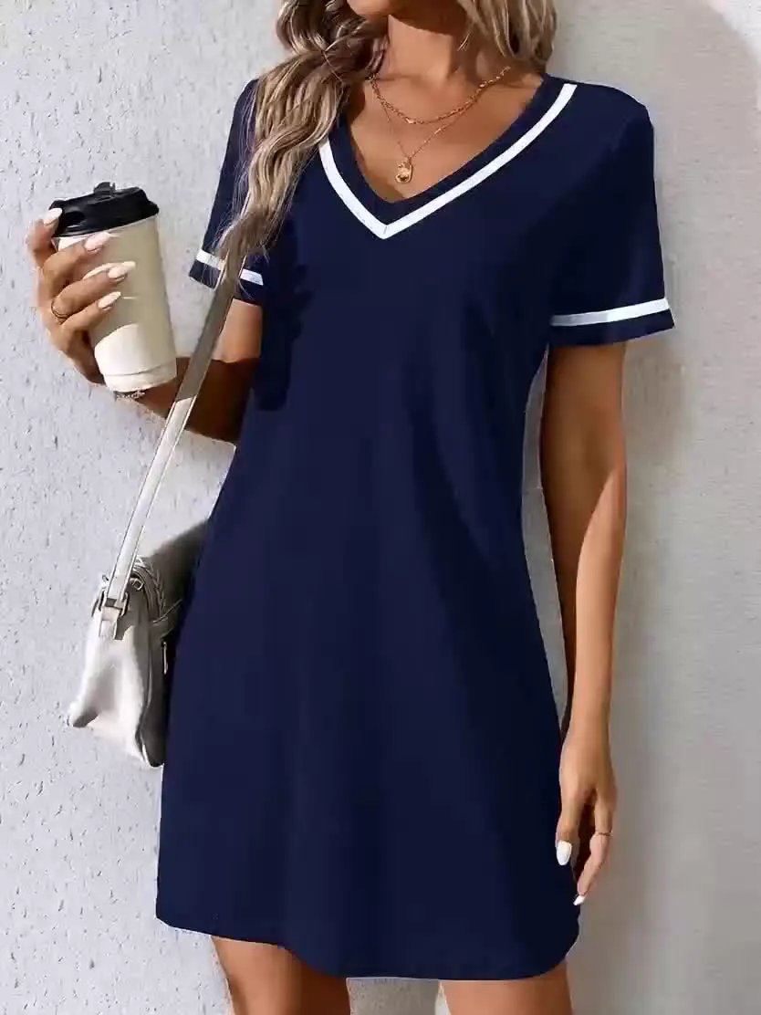 Corinne | V-Neck Color-Block Shift Dress by My Store