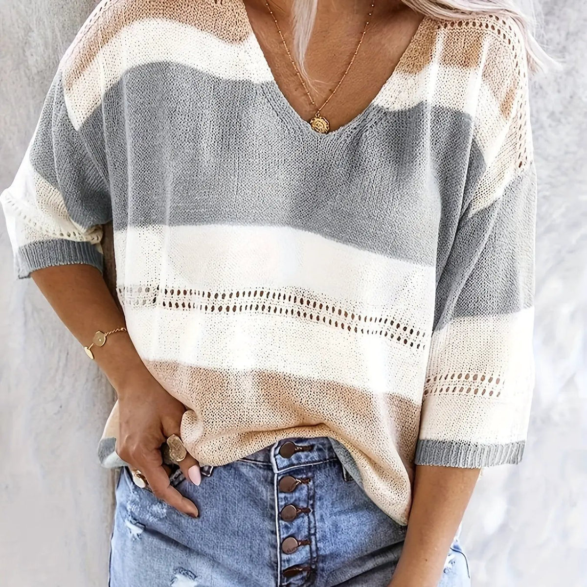 Women's Relaxed Knitted V-Neck Top With Colour Blocking by Bellmaren