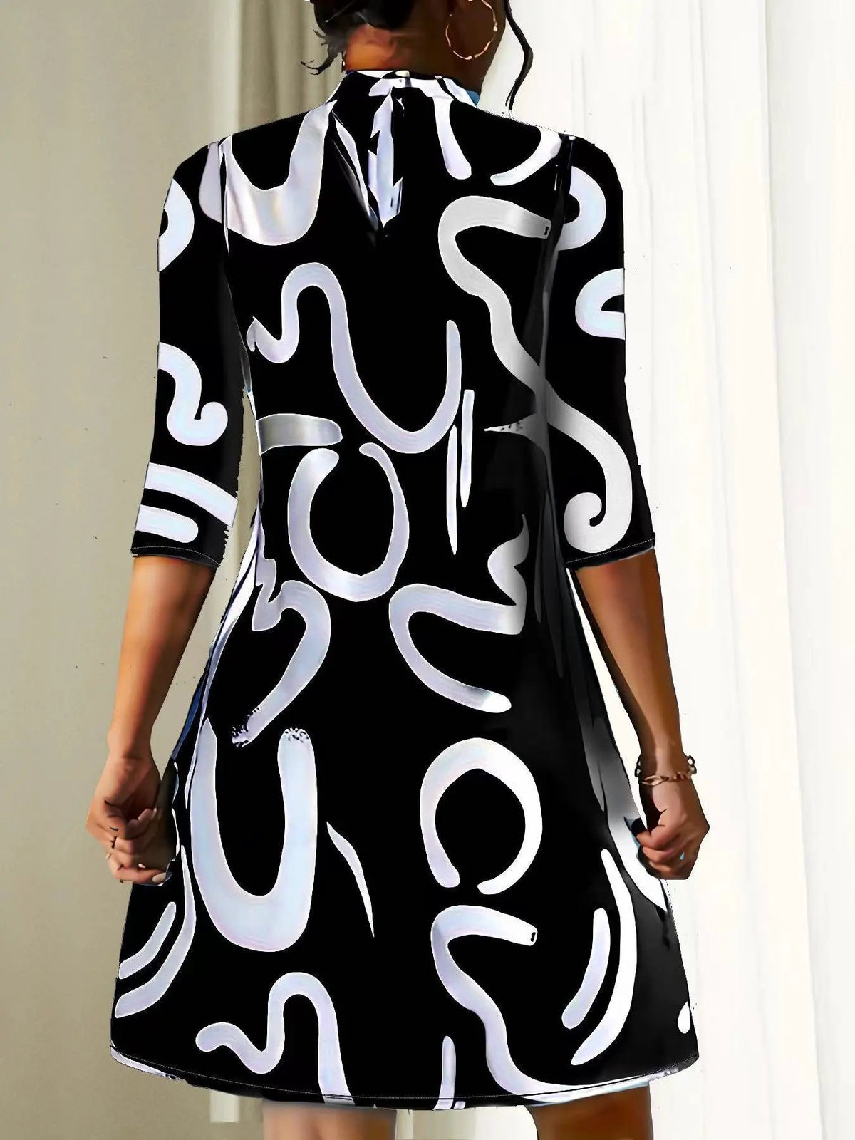 Jessica | Elegant Round Neck Dress by Bellmaren