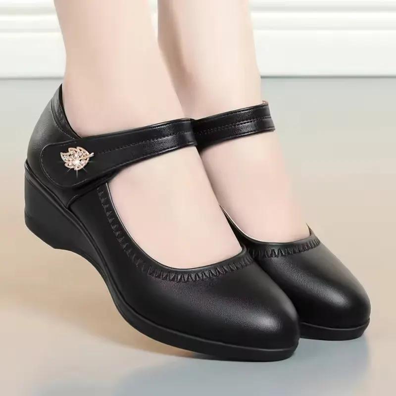 Women's Round Toe Slip On Casual Soft Shoes by Bellmaren