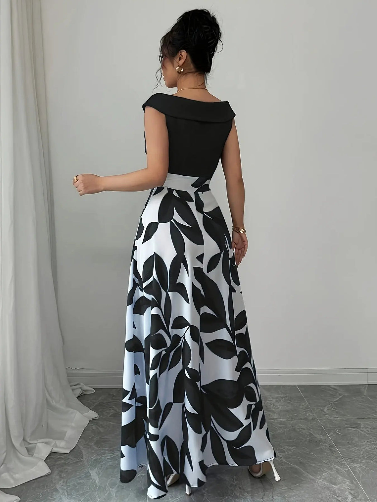 Gabriella | Floral A-Line Maxi Dress by My Store