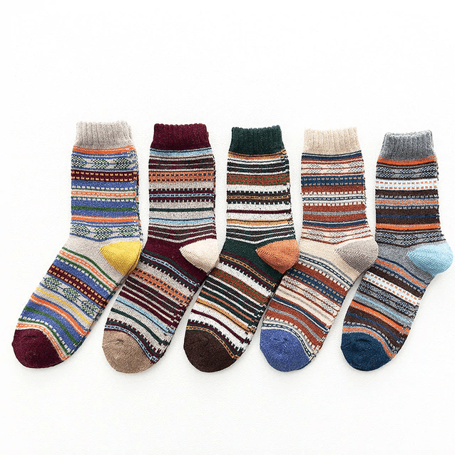 Winter Socks – Nordic Patterns, Double-Layer Knit & Five-Pair Set
