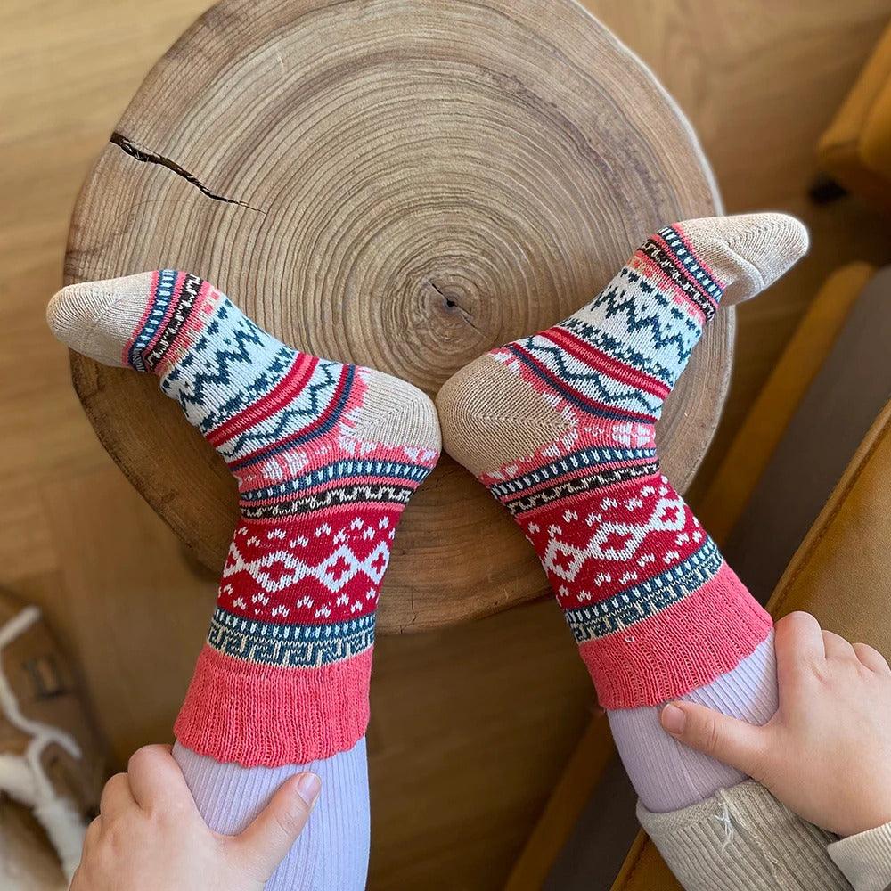 Winter Socks – Nordic Patterns, Double-Layer Knit & Five-Pair Set