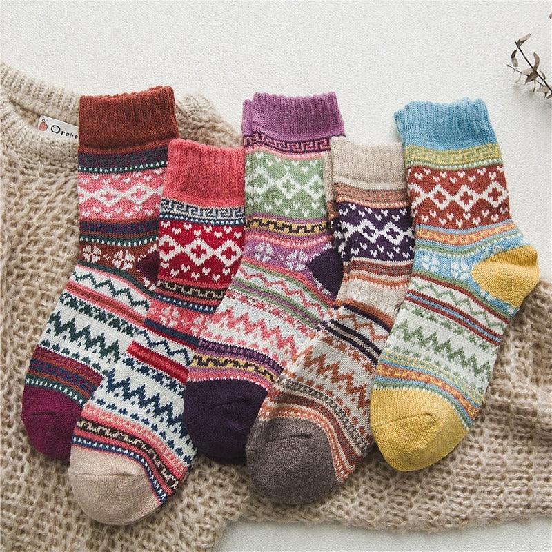 Winter Socks – Nordic Patterns, Double-Layer Knit & Five-Pair Set